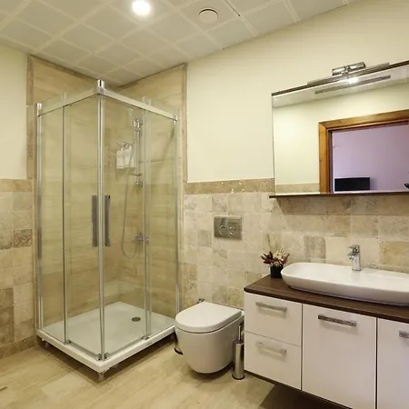 Tarihi Kumbaba Hotel