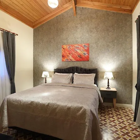 Tarihi Kumbaba Hotel