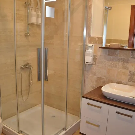 Tarihi Kumbaba Hotel