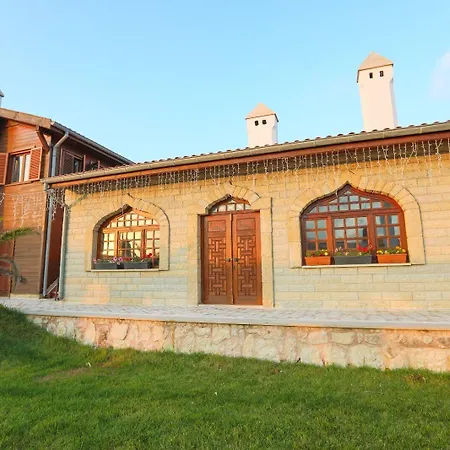 Tarihi Kumbaba Hotel Sile