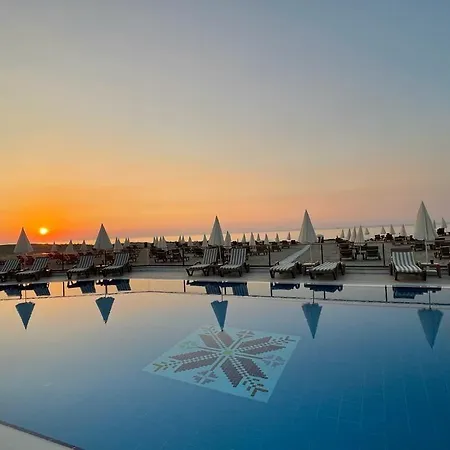 Отель Tarihi Kumbaba 4*